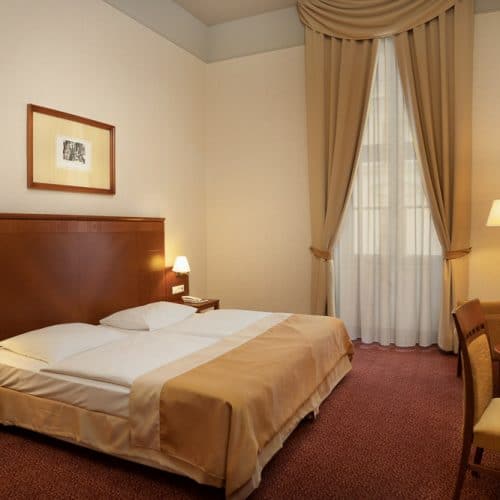 Hotel Magyar Király - memoryphoto.hu